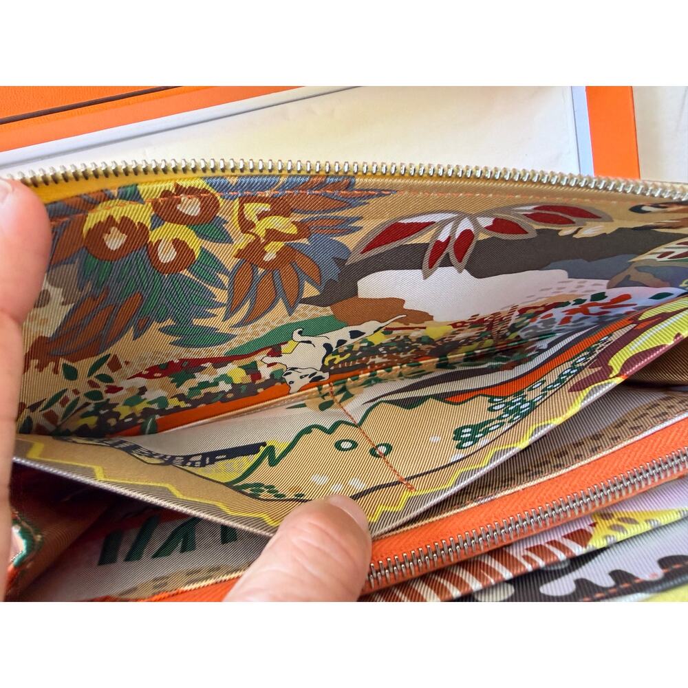 Hermès Azap Silk'In Long Wallet in Lime Evercolor Leather – Pristine with Box - Picture 5 of 10